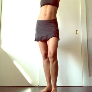 lululemon athletica Tennis/Jogging Skirt